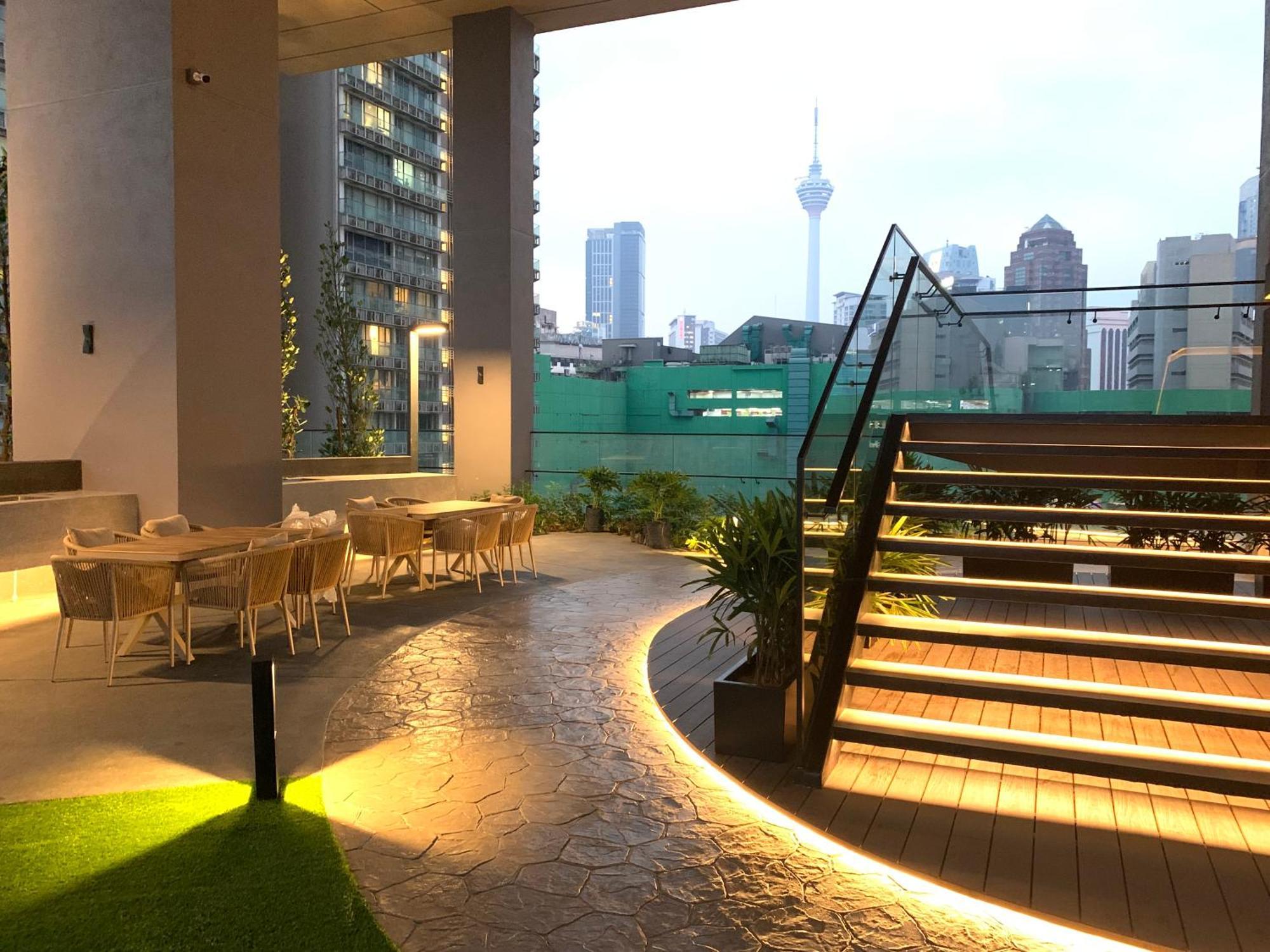 Axon Residence By Leo Suites Kuala Lumpur Exterior foto